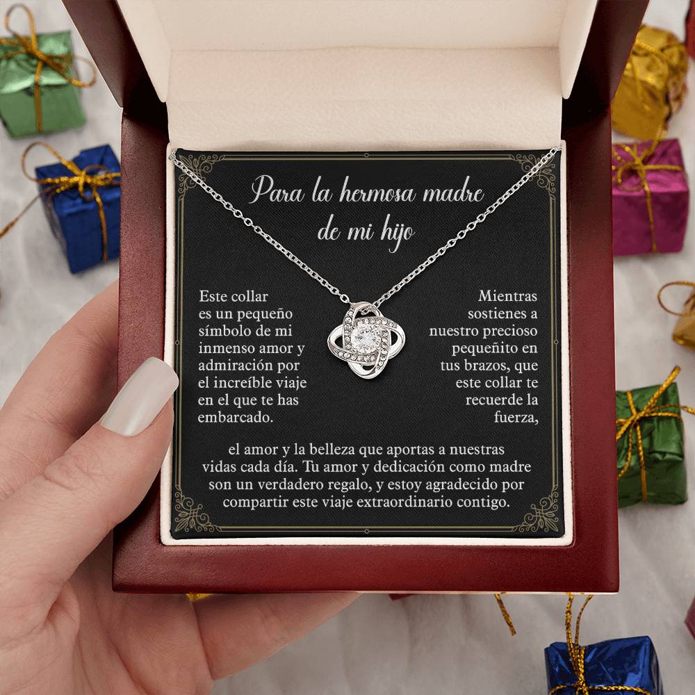 Para la Hermosa Madre de Mi Hijo (Collar)