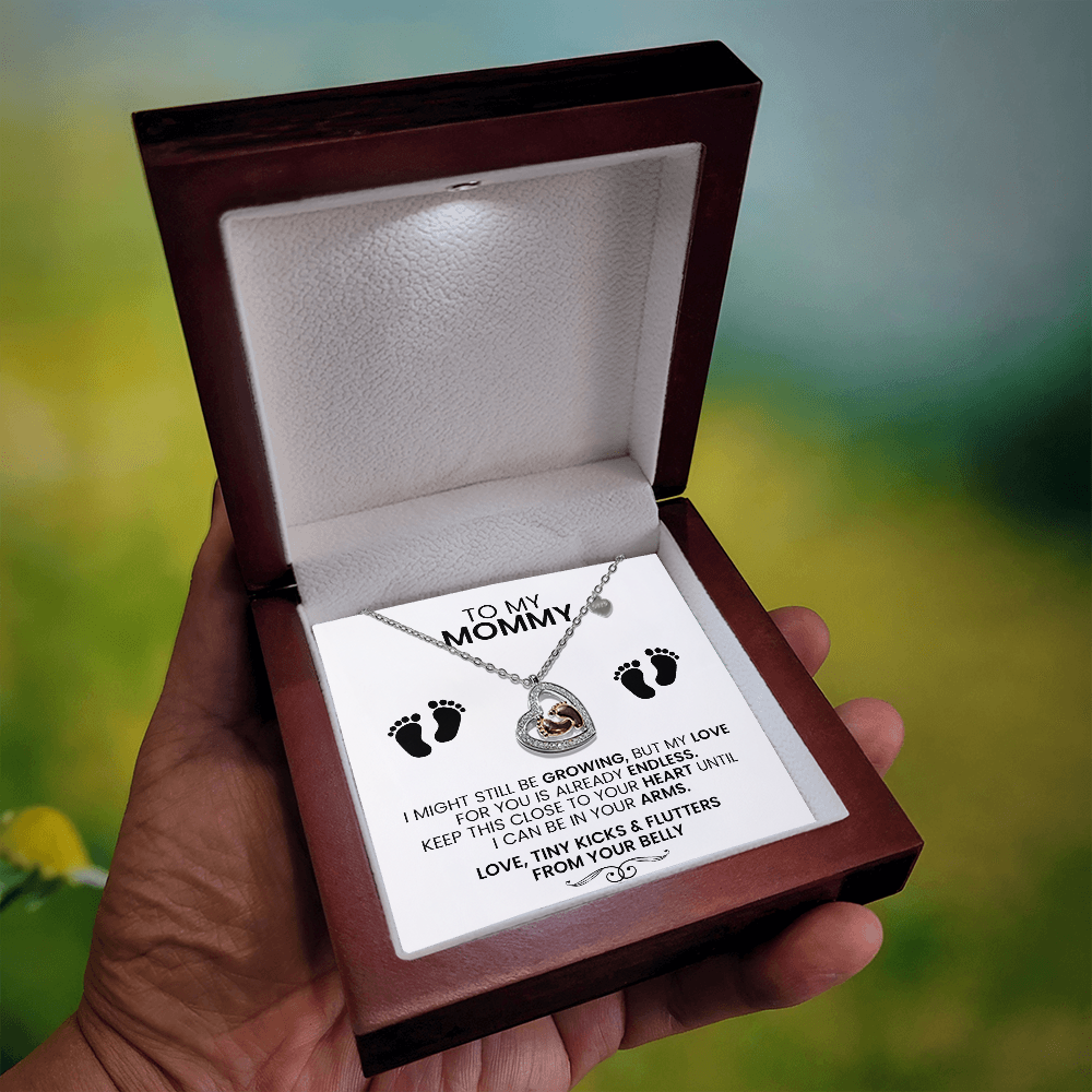 To My Mommy – Baby Feet Necklace Gift From the Bump