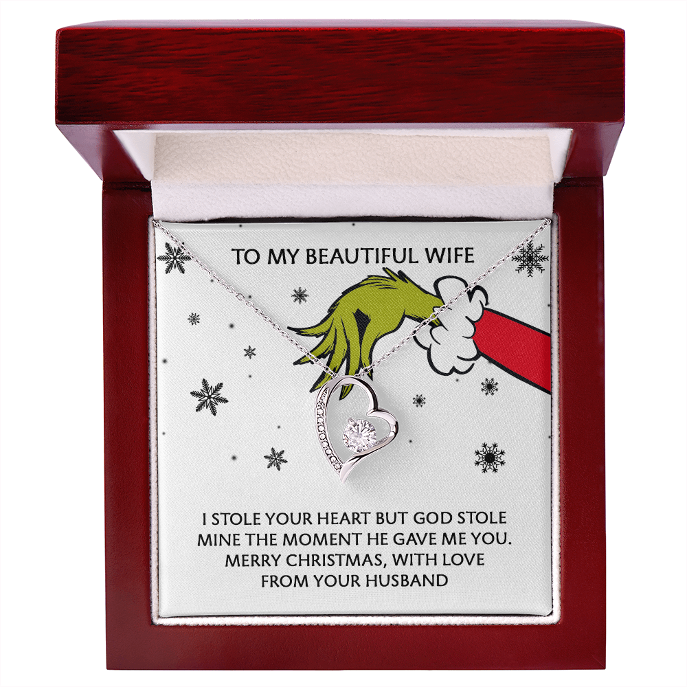 To My Beautiful Wife – I Stole Your Heart Christmas Forever Love Necklace