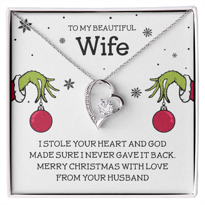 To My Beautiful Wife – I Stole Your Heart Forever Love Necklace