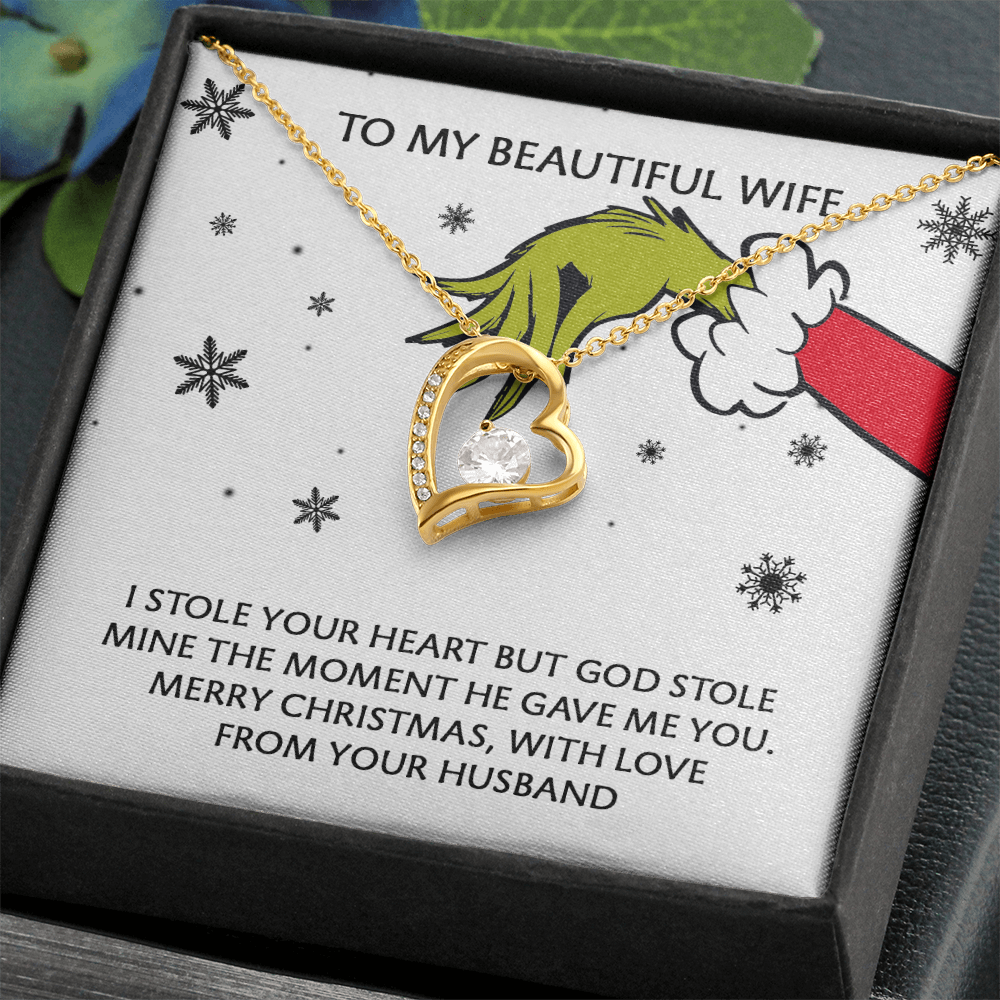 To My Beautiful Wife – I Stole Your Heart Christmas Forever Love Necklace